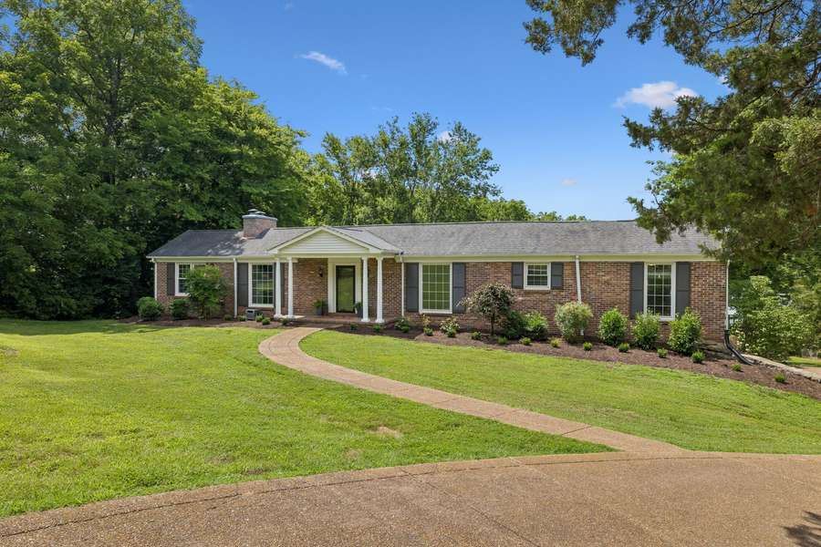 1105 Spencer Creek Pass, Franklin, TN 37069