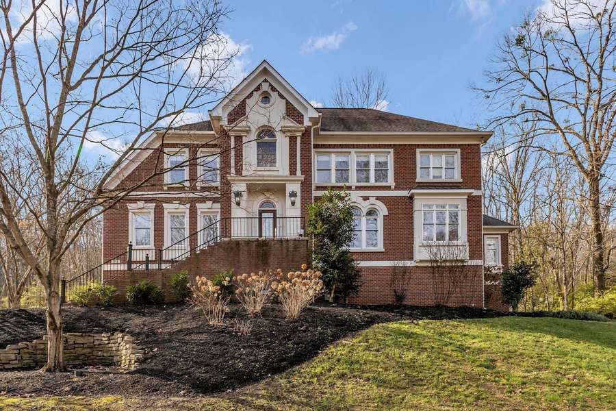 553 Grand Oaks Dr, Brentwood, TN 37027