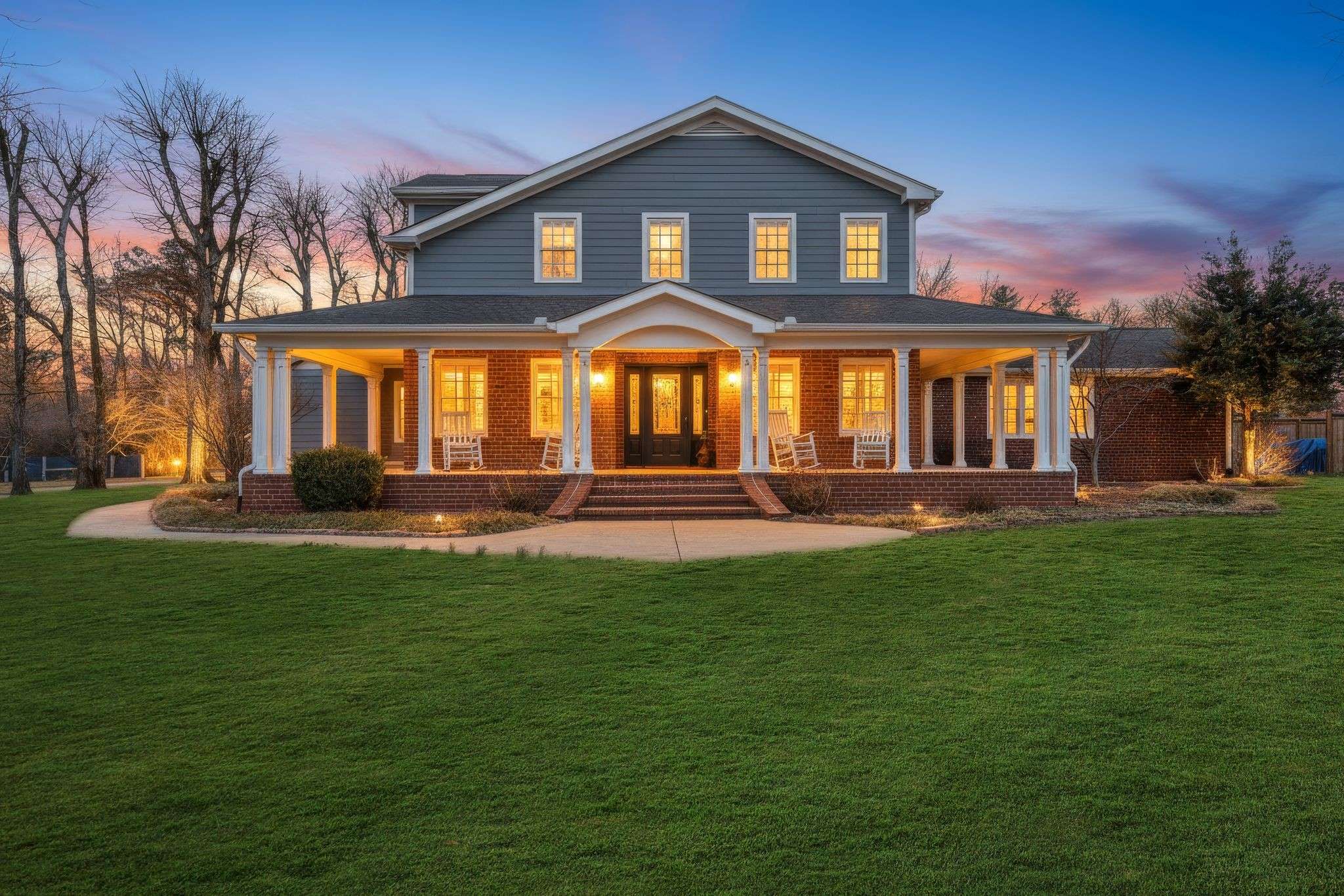 5032 Twin Lakes Dr, Old Hickory, TN 37138