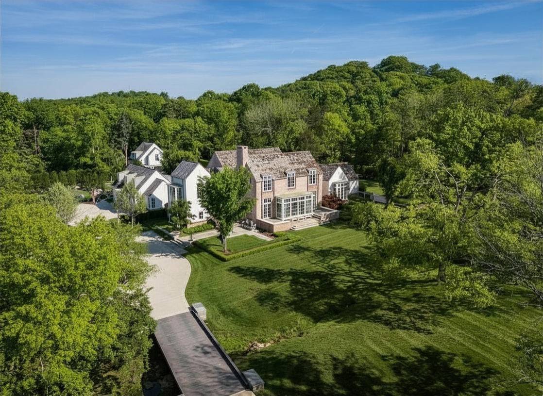 5623 Hillsboro Pike, Nashville, TN 37215