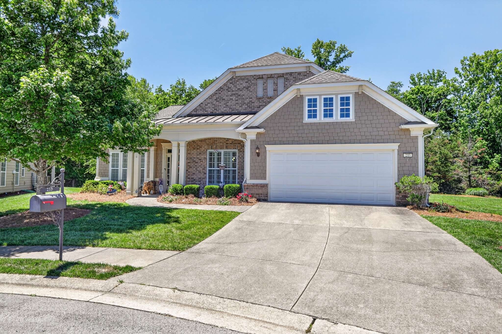 233 Citadel Dr, Mount Juliet, TN 37122