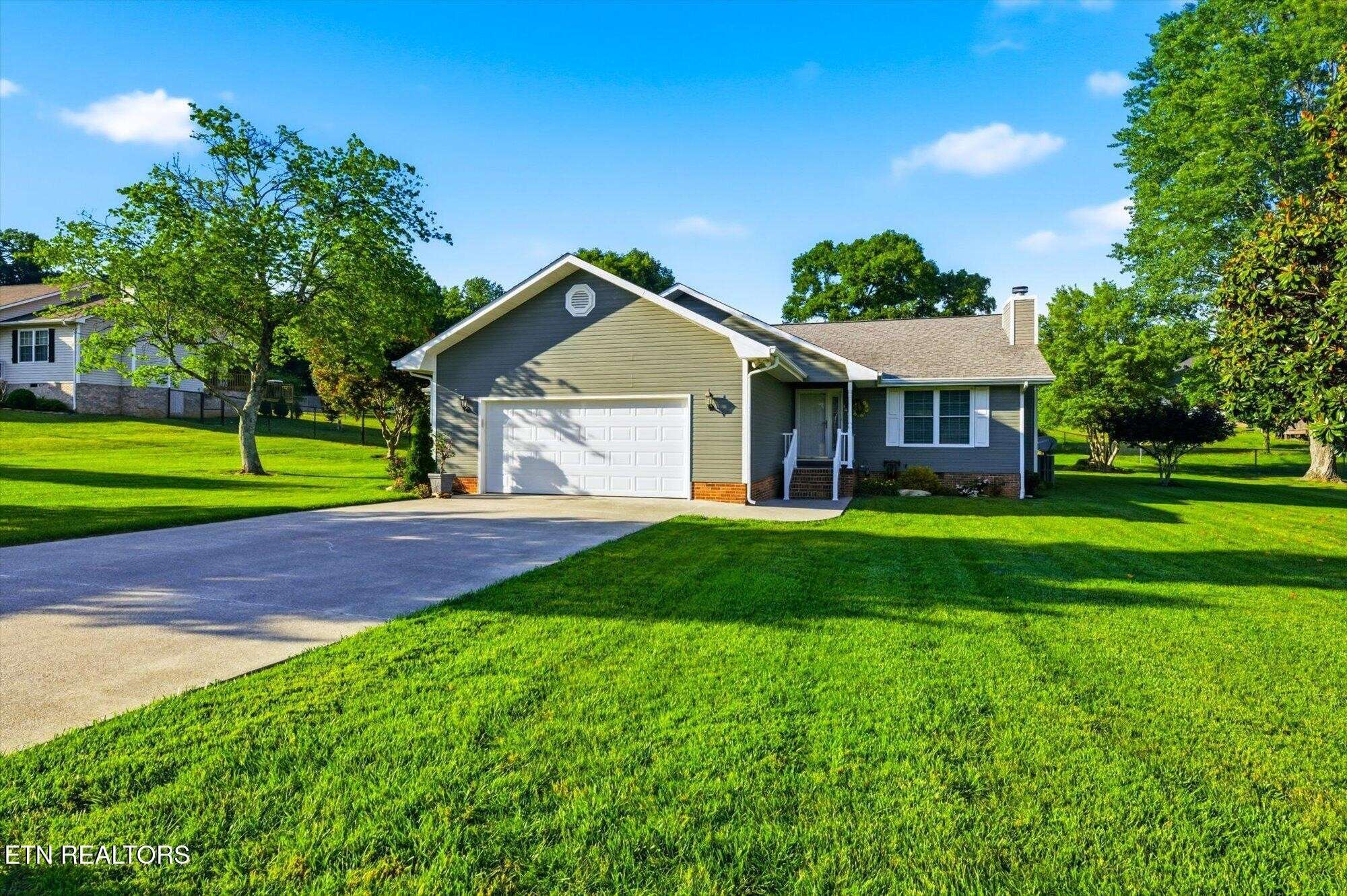 1404 Housley Drive, Athens, TN 37303