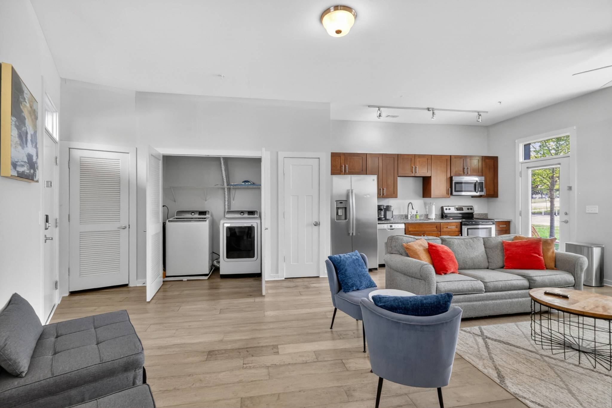 1700 Belcourt Ave #105, Nashville, TN 37212