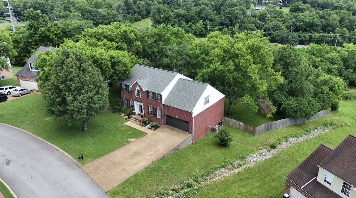 149 Grove Ln #S, Hendersonville, TN 37075