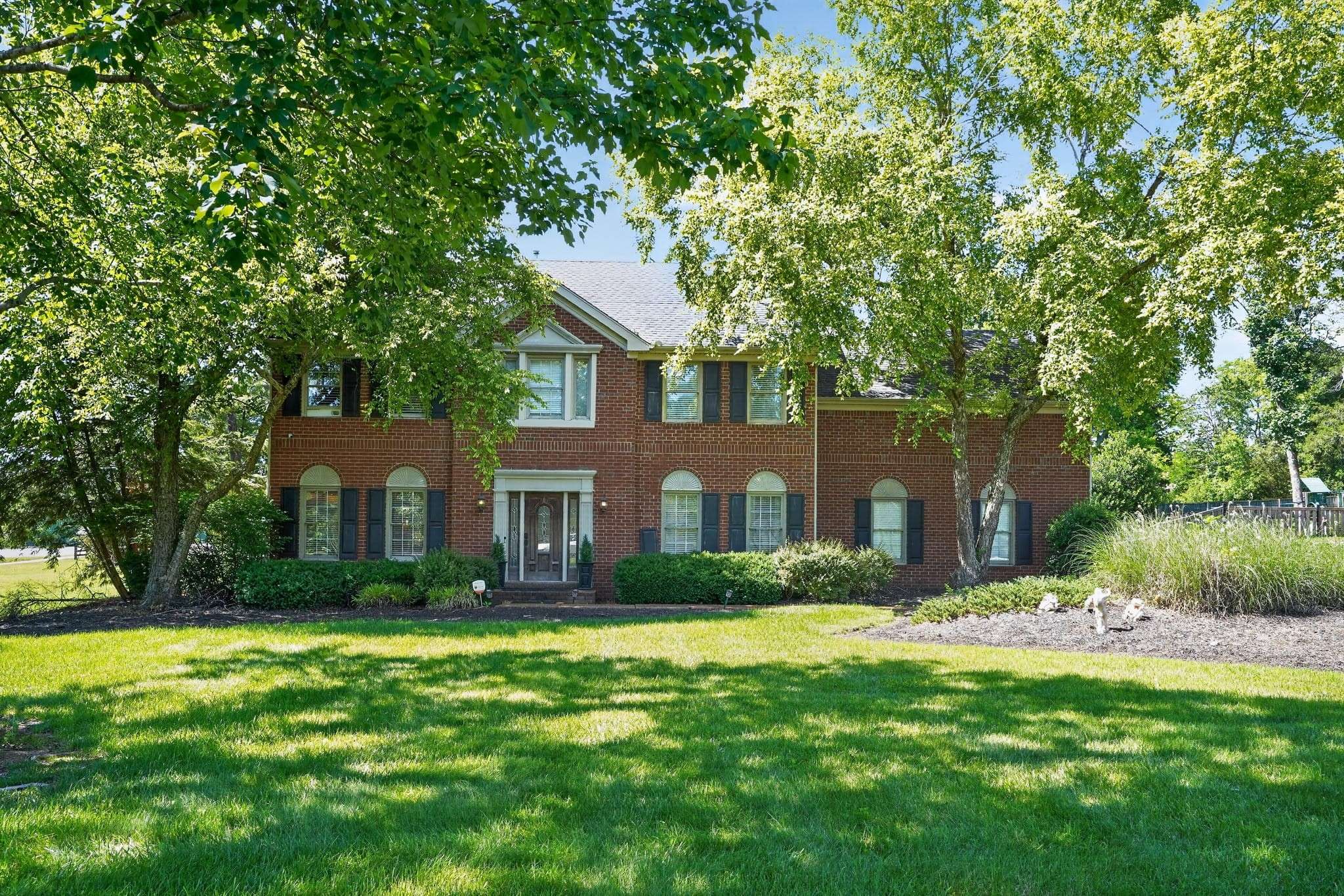 6418 Waterford Dr, Brentwood, TN 37027