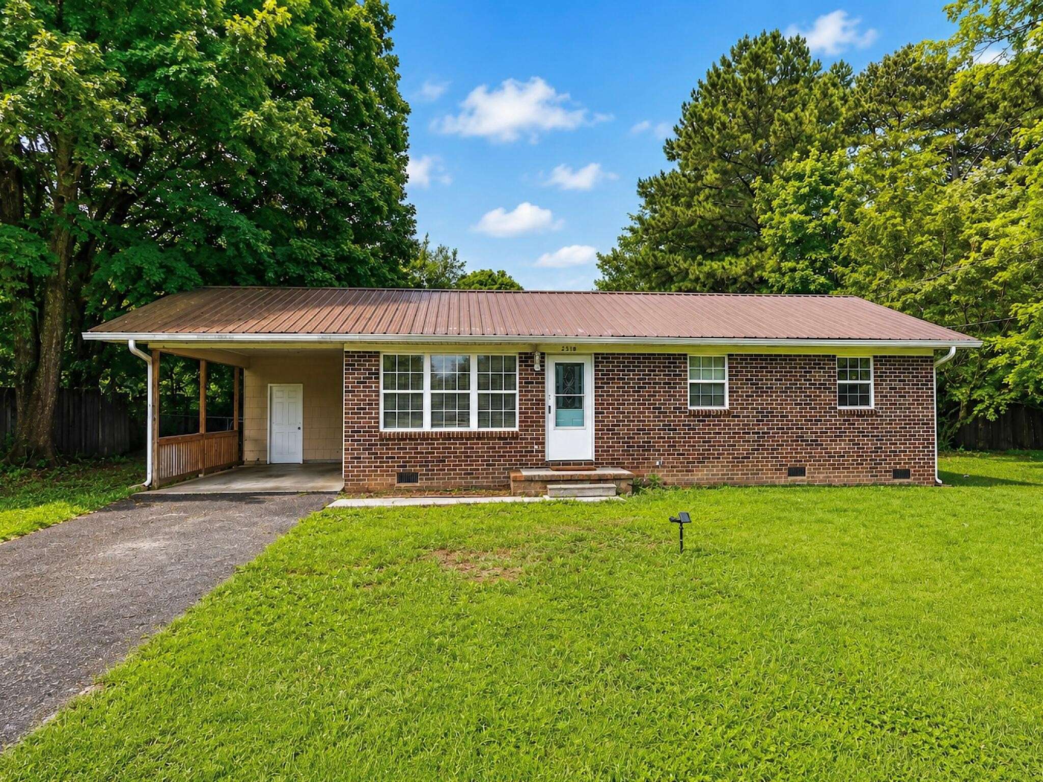 2318 Robin Hood Drive #SE, Cleveland, TN 37323
