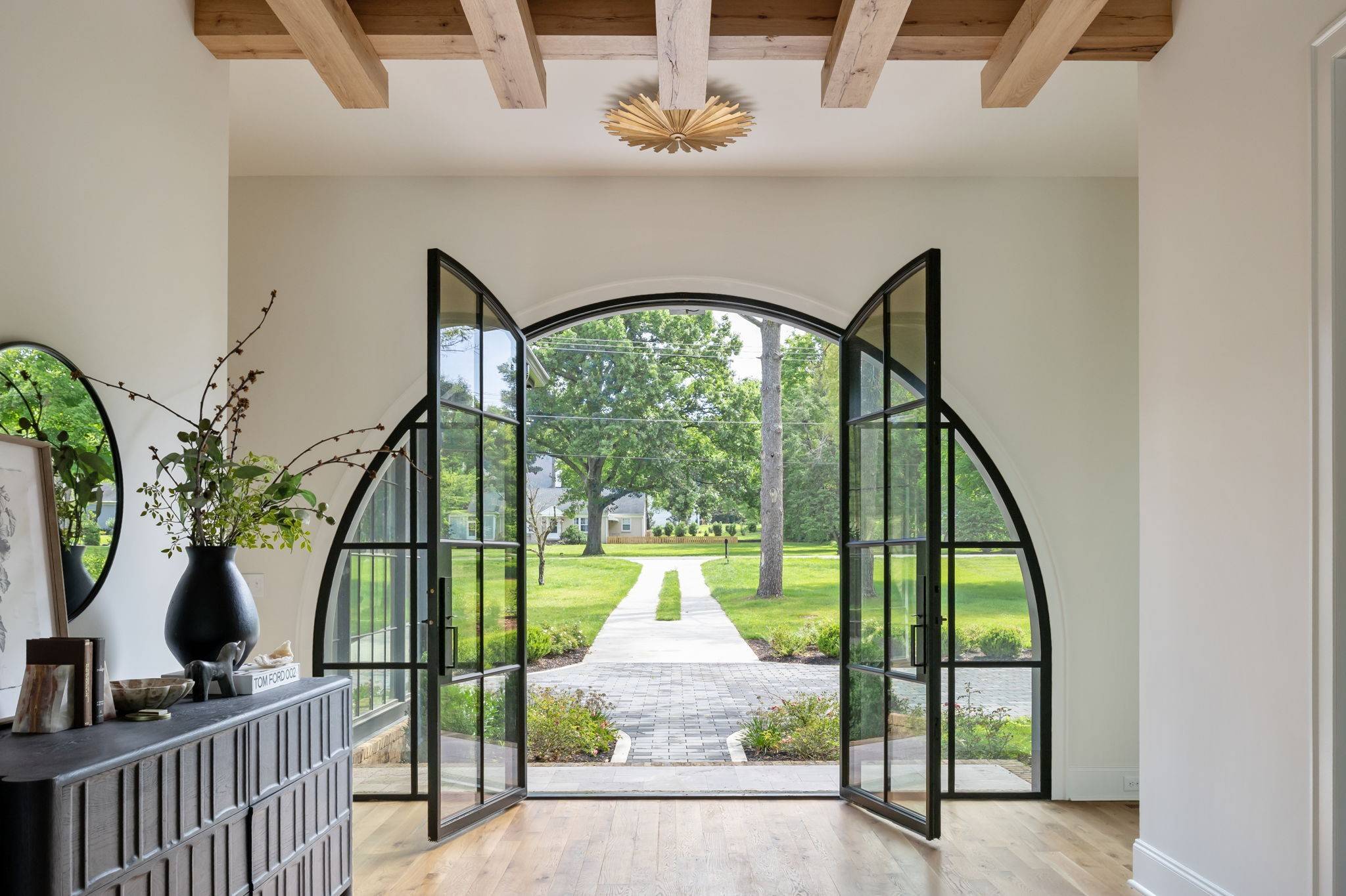 2805 Tyne Blvd, Nashville, TN 37215