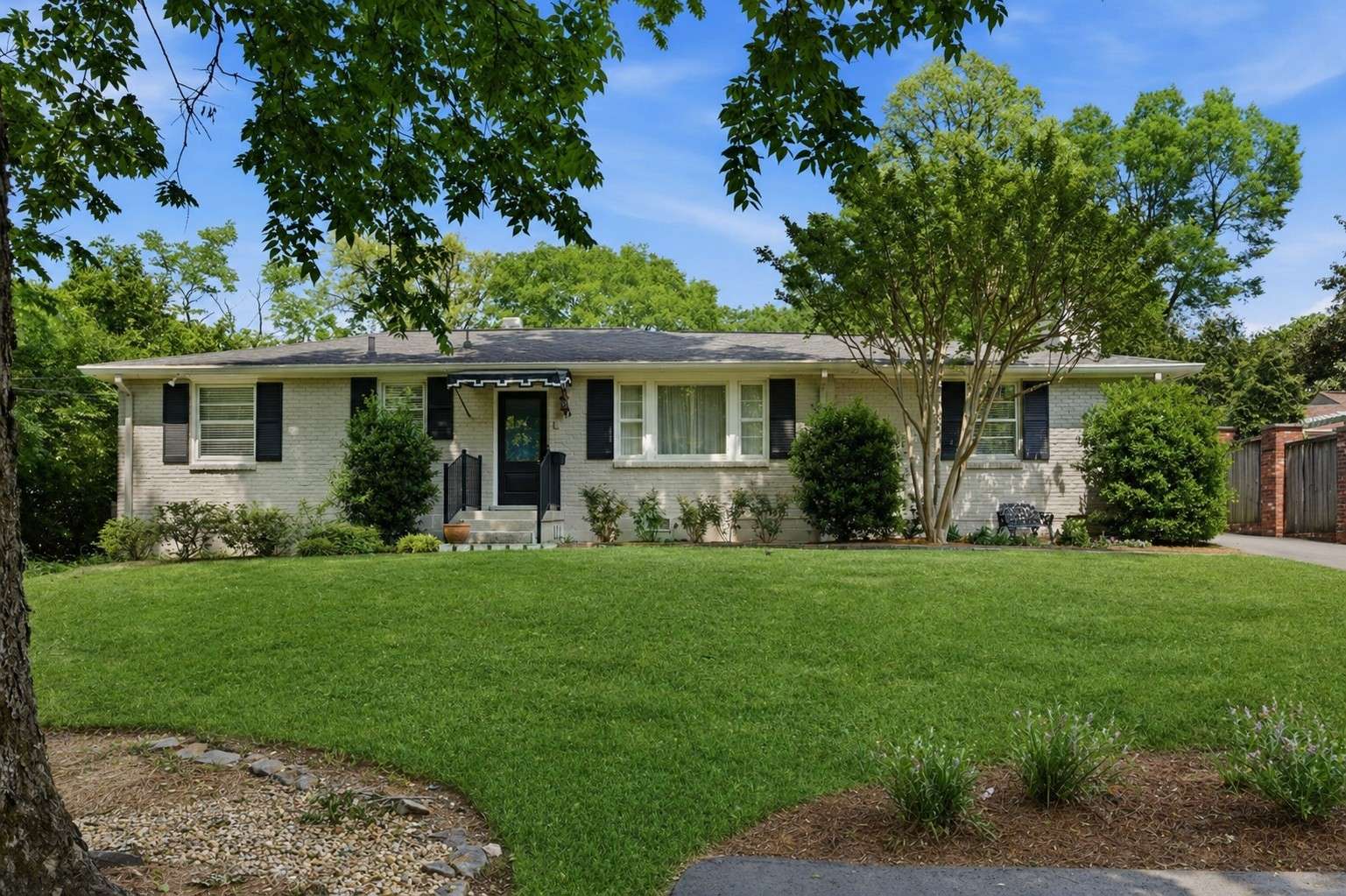 114 Bellevue Dr #S, Nashville, TN 37205