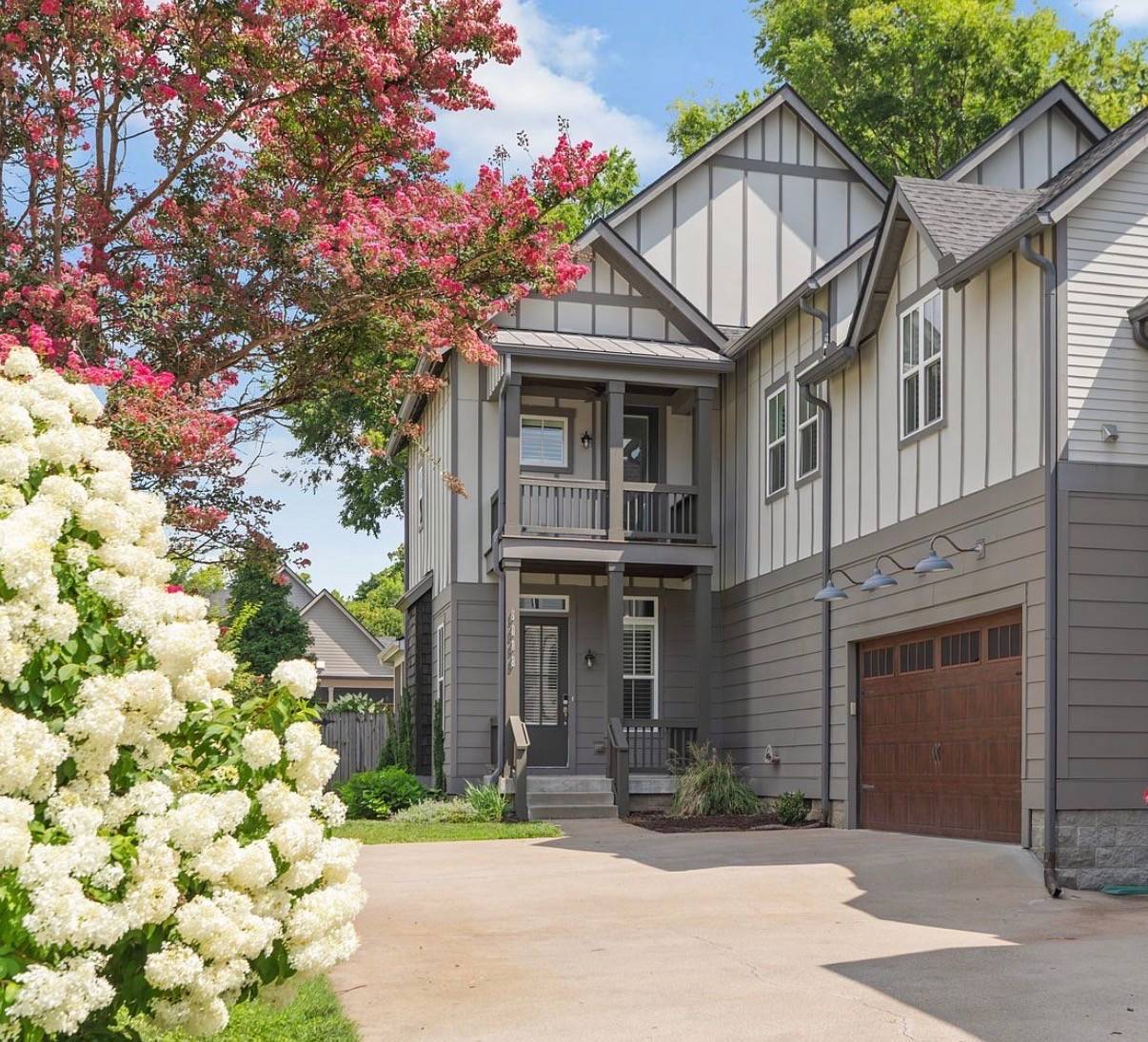 908B Gale Ln, Nashville, TN 37204