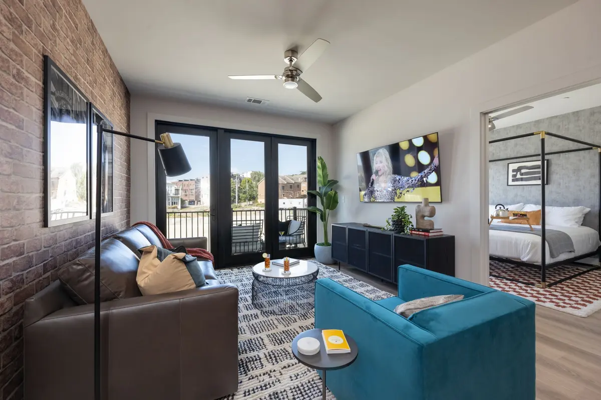 303 31st Ave #N #415, Nashville, TN 37203