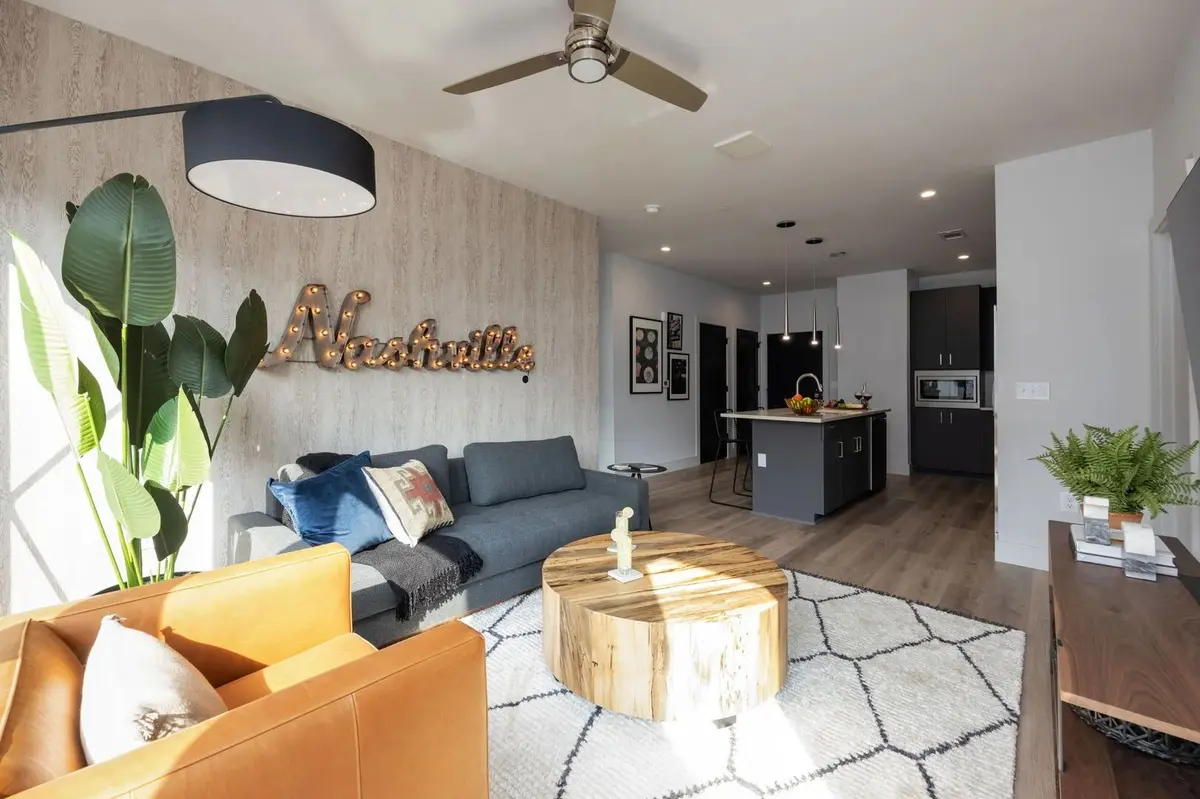 303 31st Ave #N #303, Nashville, TN 37203