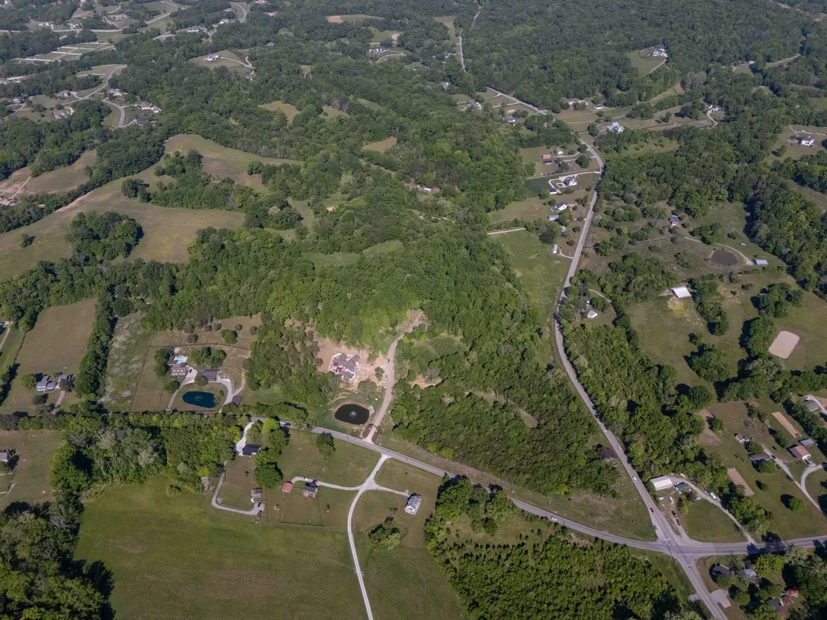 7000 Holts Reserve Rd, College Grove, TN 37046