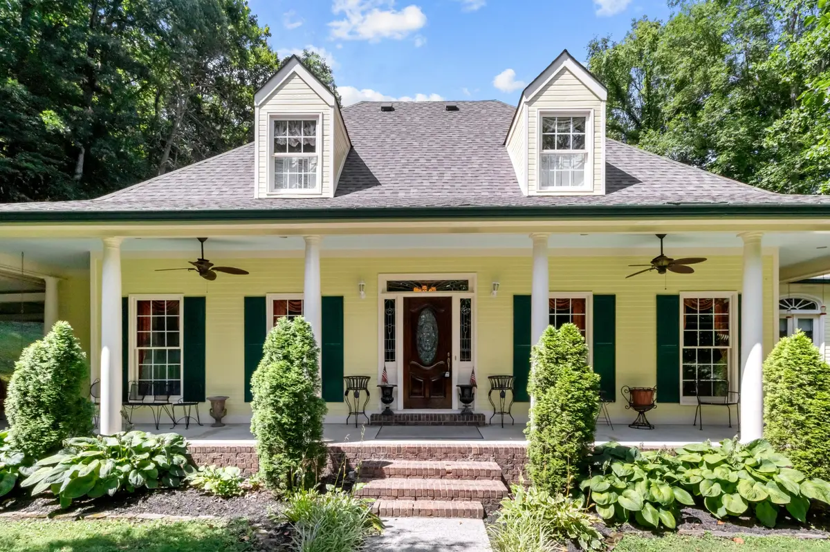 7853 Old Charlotte Pike, Nashville, TN 37209