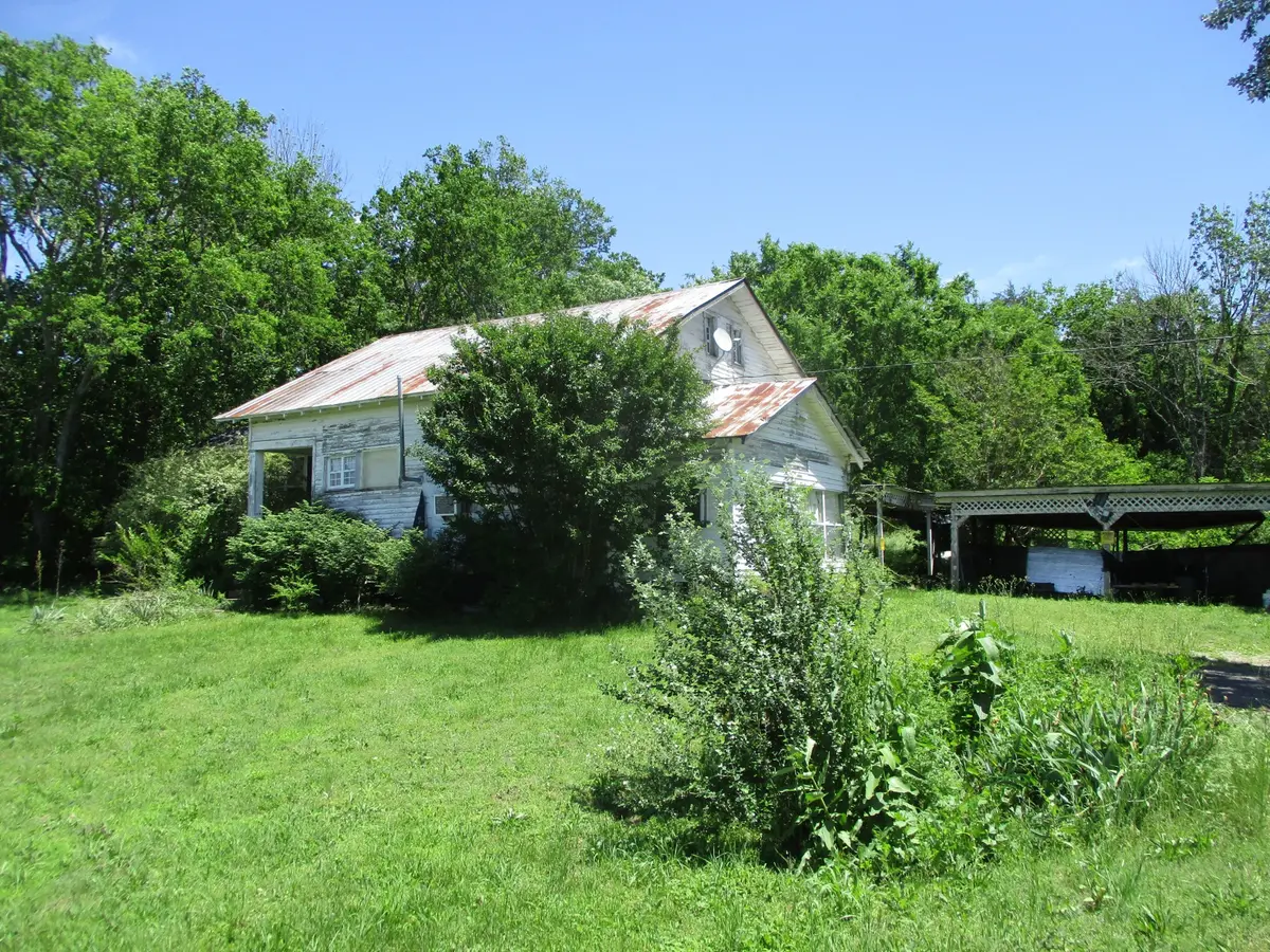 7658 Linwood Rd, Lebanon, TN 37090