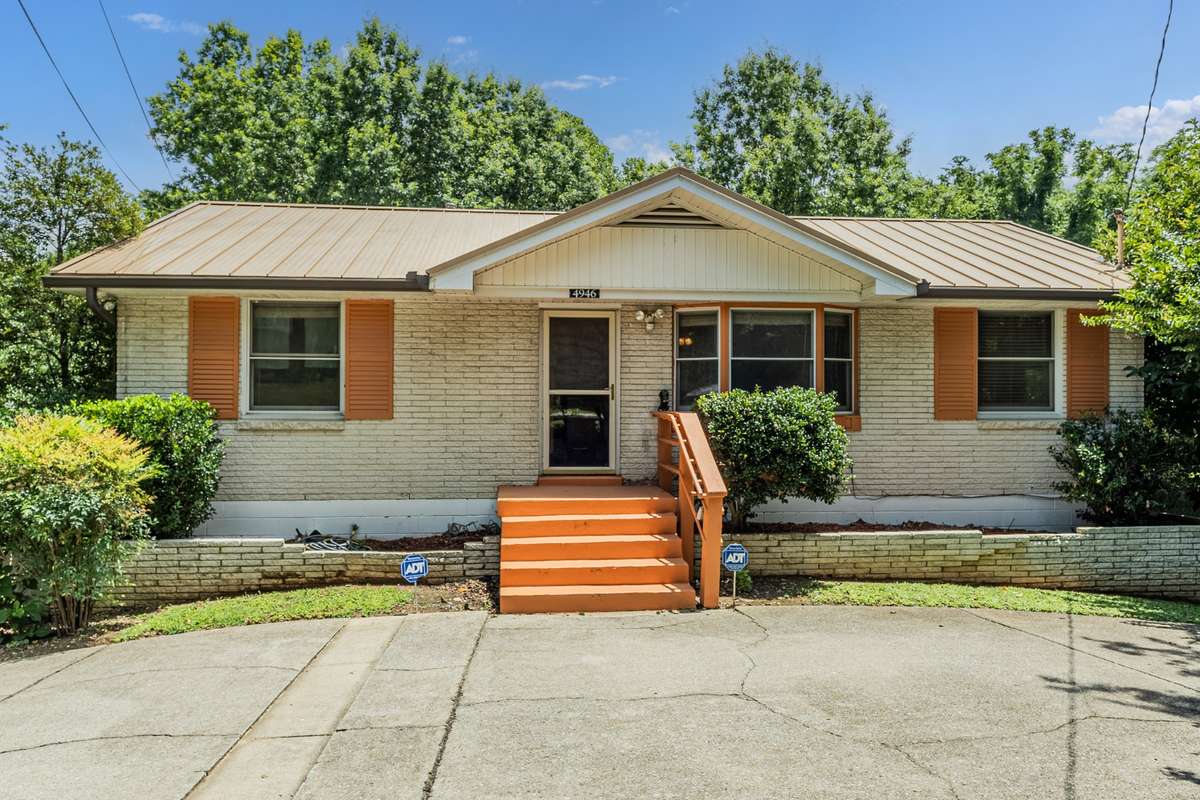 4946 Packard Dr, Nashville, TN 37211