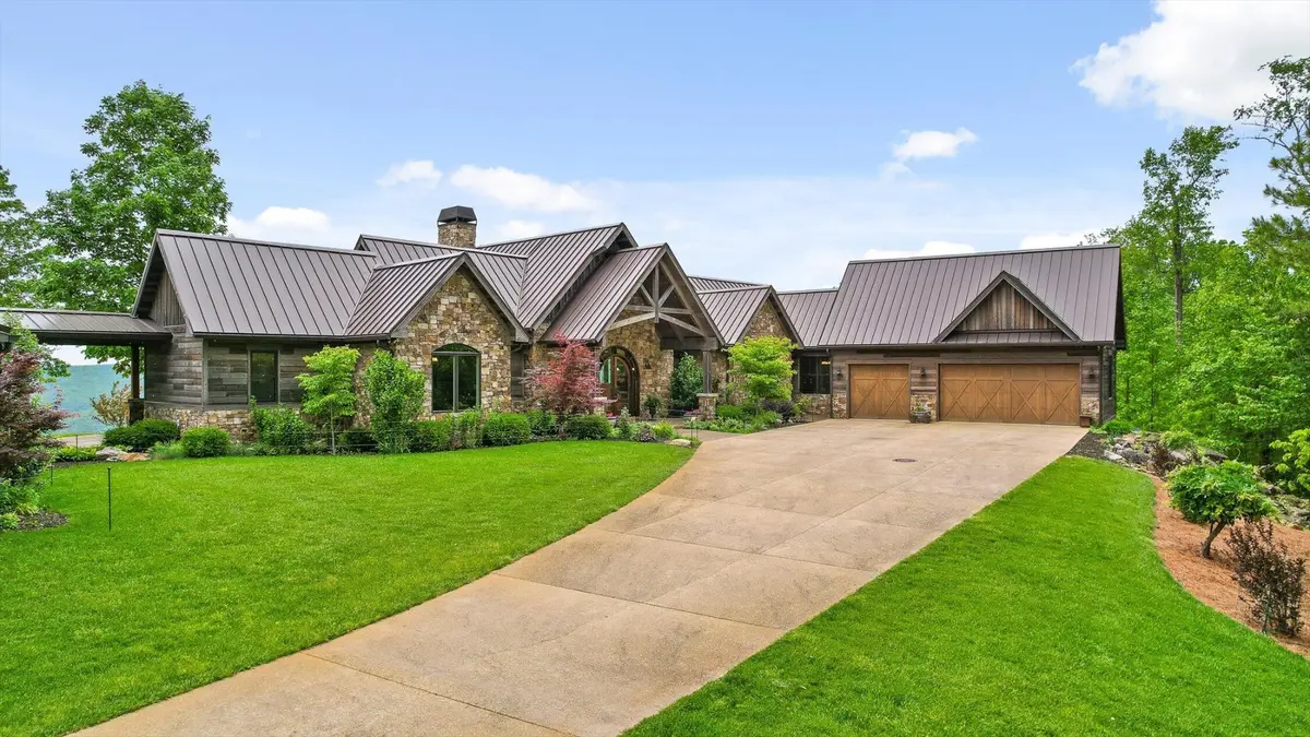 6835 Jasper Highlands Boulevard, Jasper, TN 37347