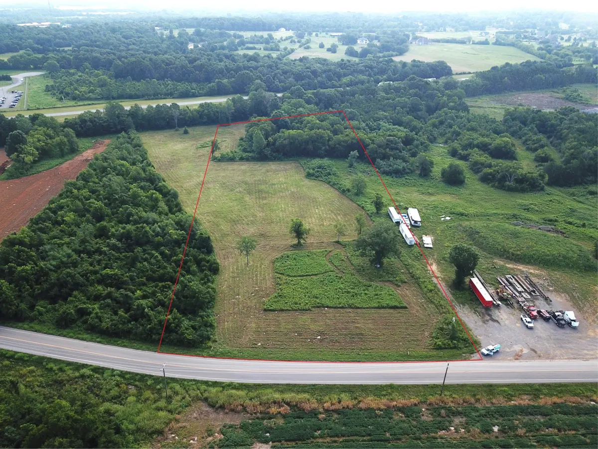 6495 Miller Rd, Christiana, TN 37037