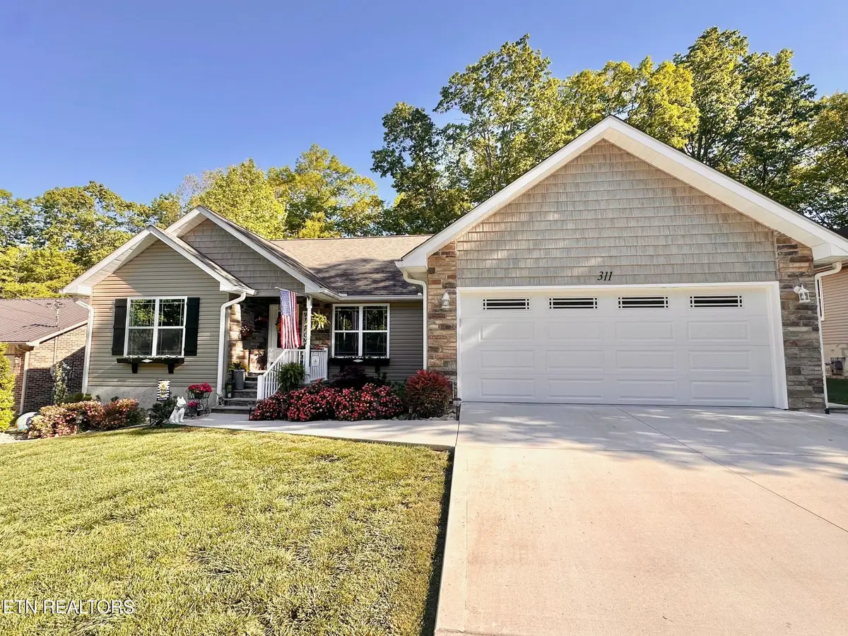 311 Lakeview Drive, Crossville, TN 38558