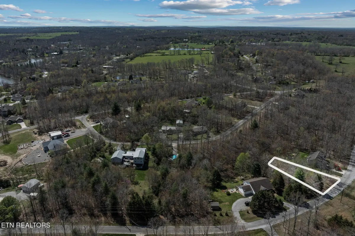 724 Keato Drive, Crossville, TN 38572