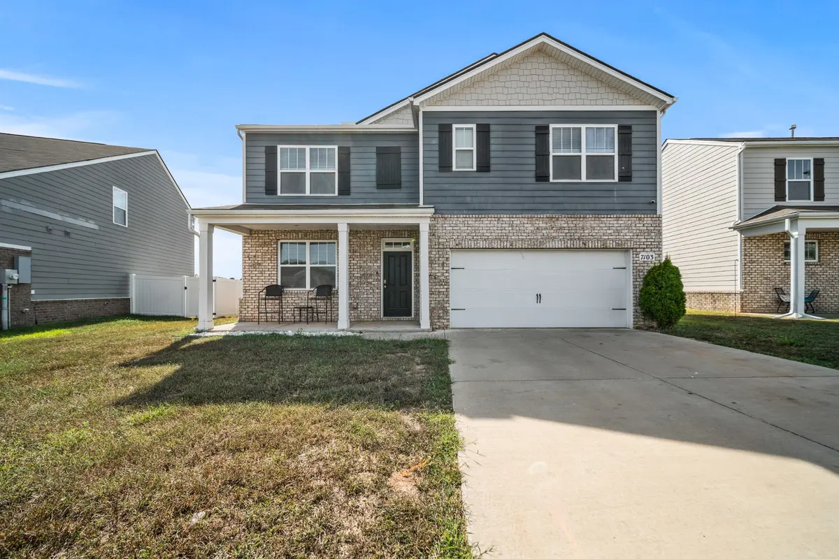 7103 Sunny Parks Dr, White House, TN 37188