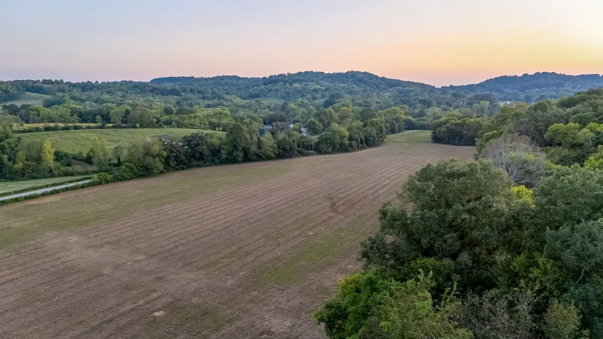 0 Craig Bridge Road, Williamsport, TN 38487