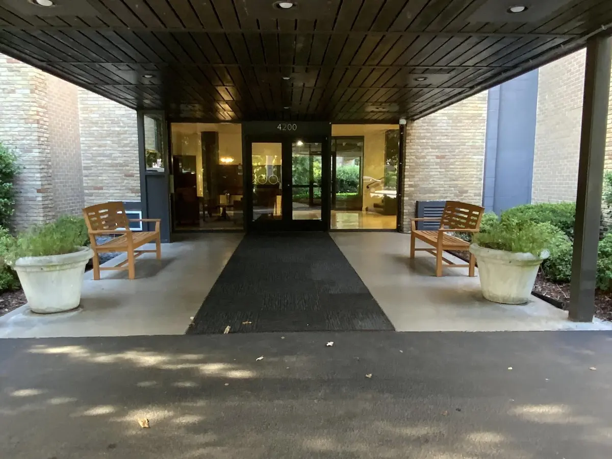 4200 West End Ave #404, Nashville, TN 37205
