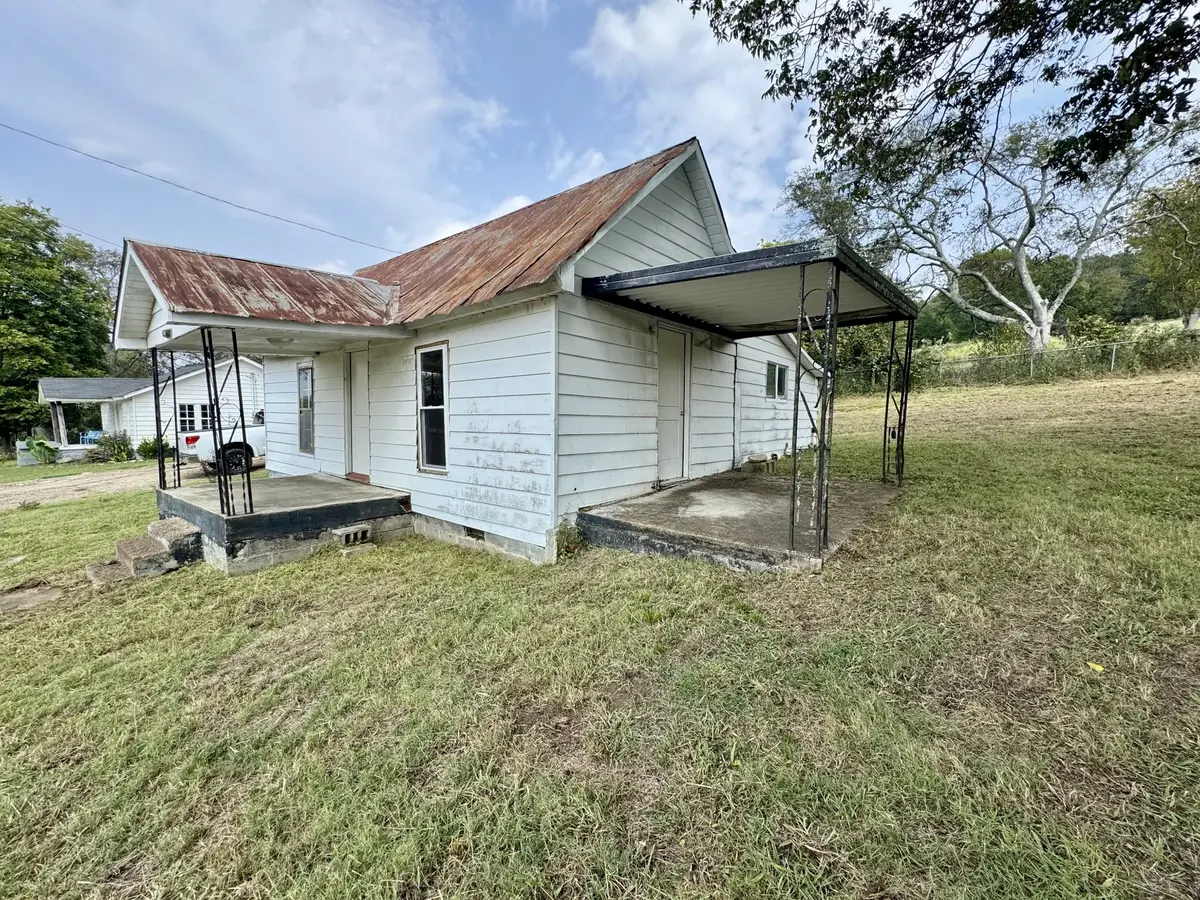 6343 Elkton Pike, Prospect, TN 38477