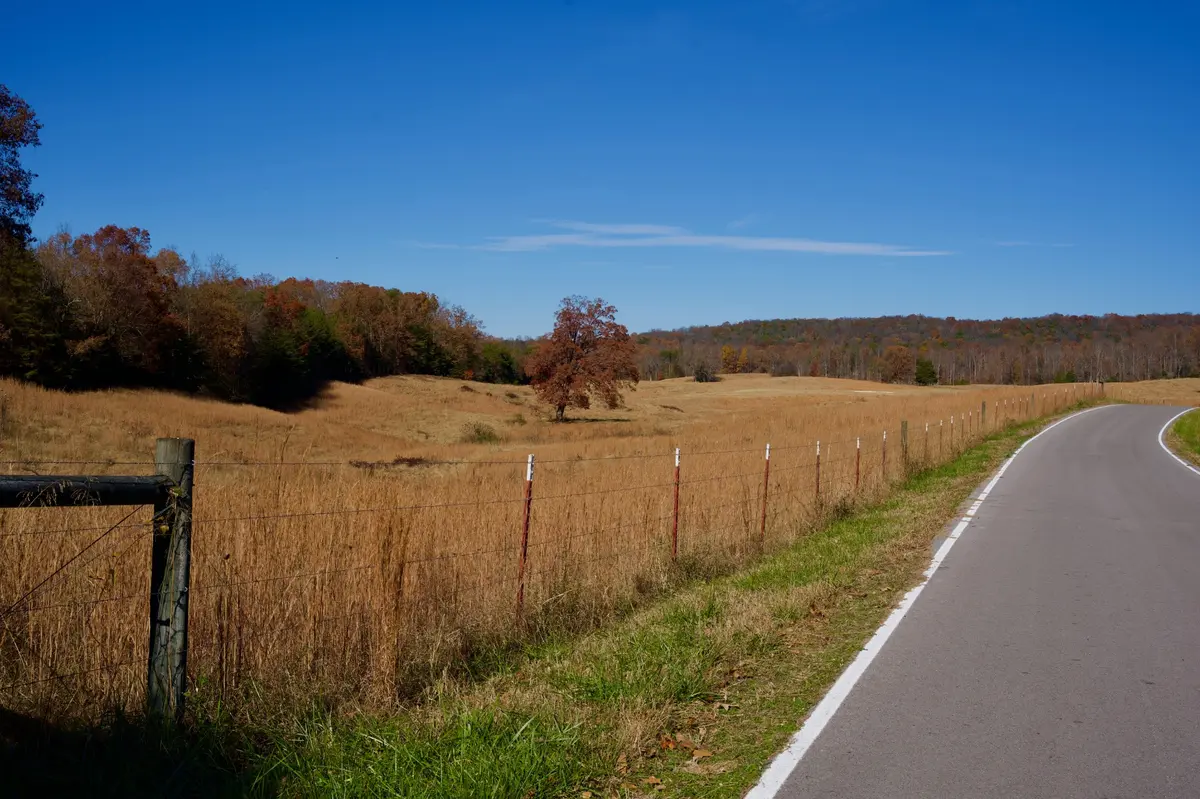 7 West of Barlow Rd, Rock Island, TN 38581