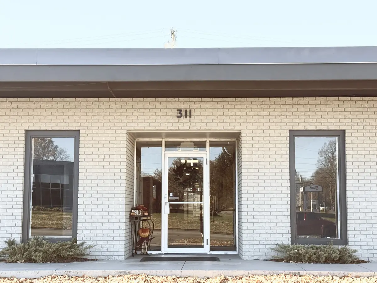 311 N Jackson St Units 3 & 4, Tullahoma, TN 37388