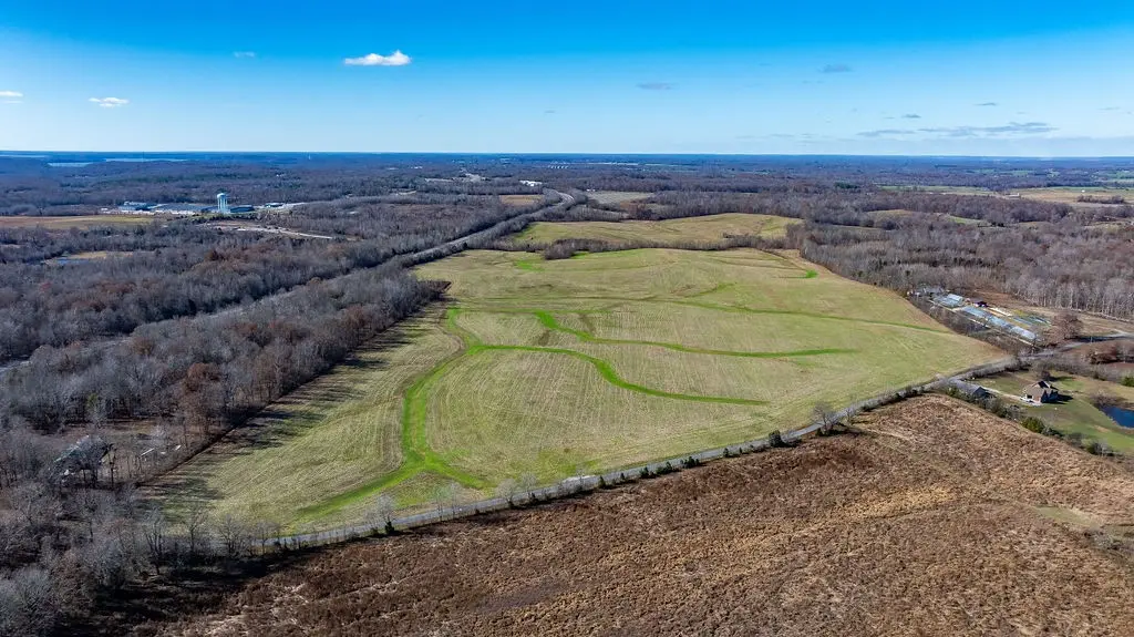 651 Pleasant Valley Rd, Princeton, KY 42445