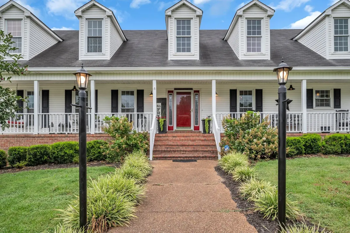 2712 Long Hollow Pike, Hendersonville, TN 37075