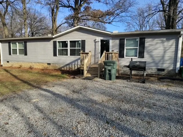 109 Morningside Dr #B, Portland, TN 37148