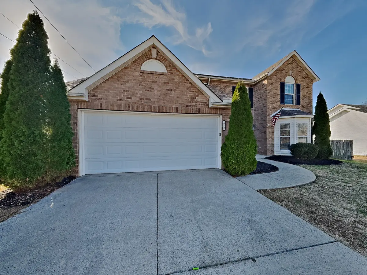 673 Mable Dr, La Vergne, TN 37086