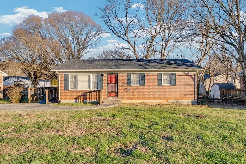 234 Virginia Ave, Sparta, TN 38583