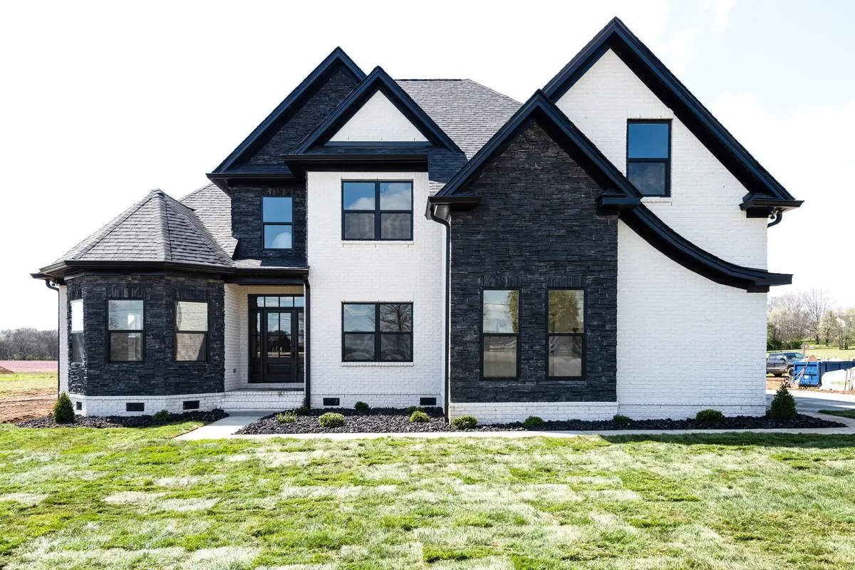 197 Creekside Dr, Lewisburg, TN 37091