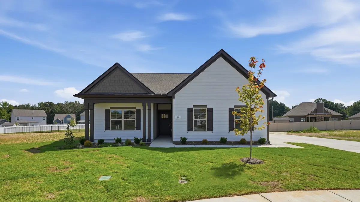 32 Brookside Court, Tullahoma, TN 37388