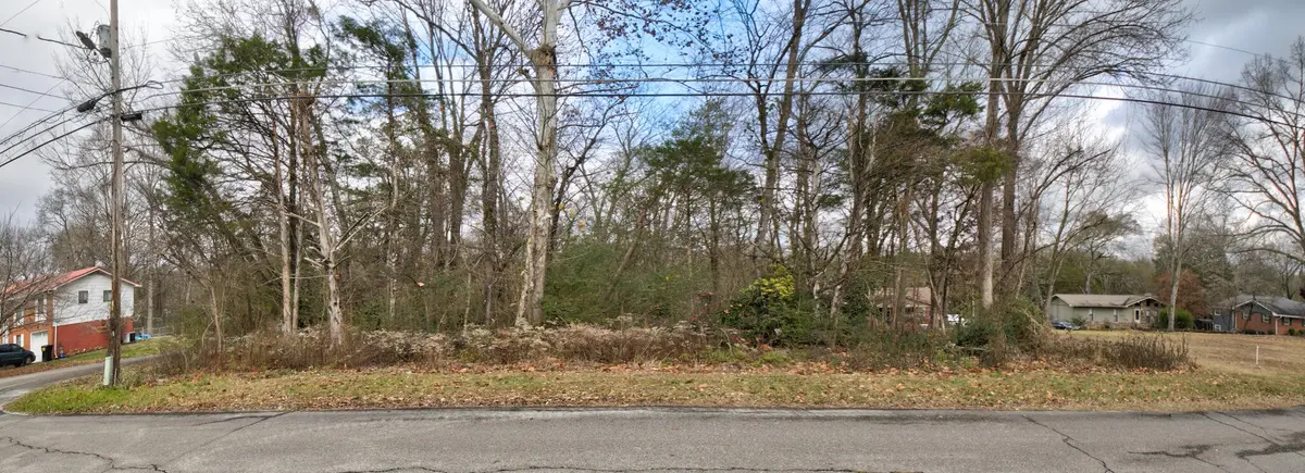 242013410 N Shore Acres Lisa Ln Road, Soddy Daisy, TN 37379