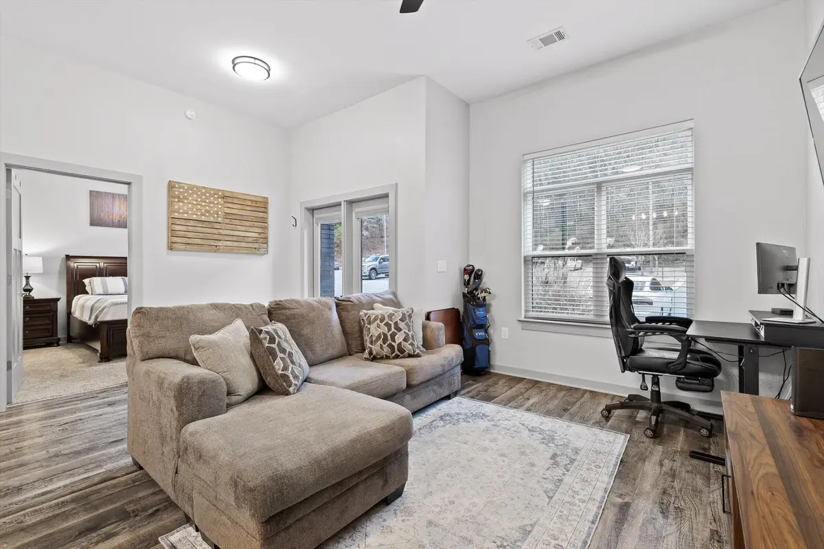 782 Riverfront Parkway ##109, Chattanooga, TN 37402