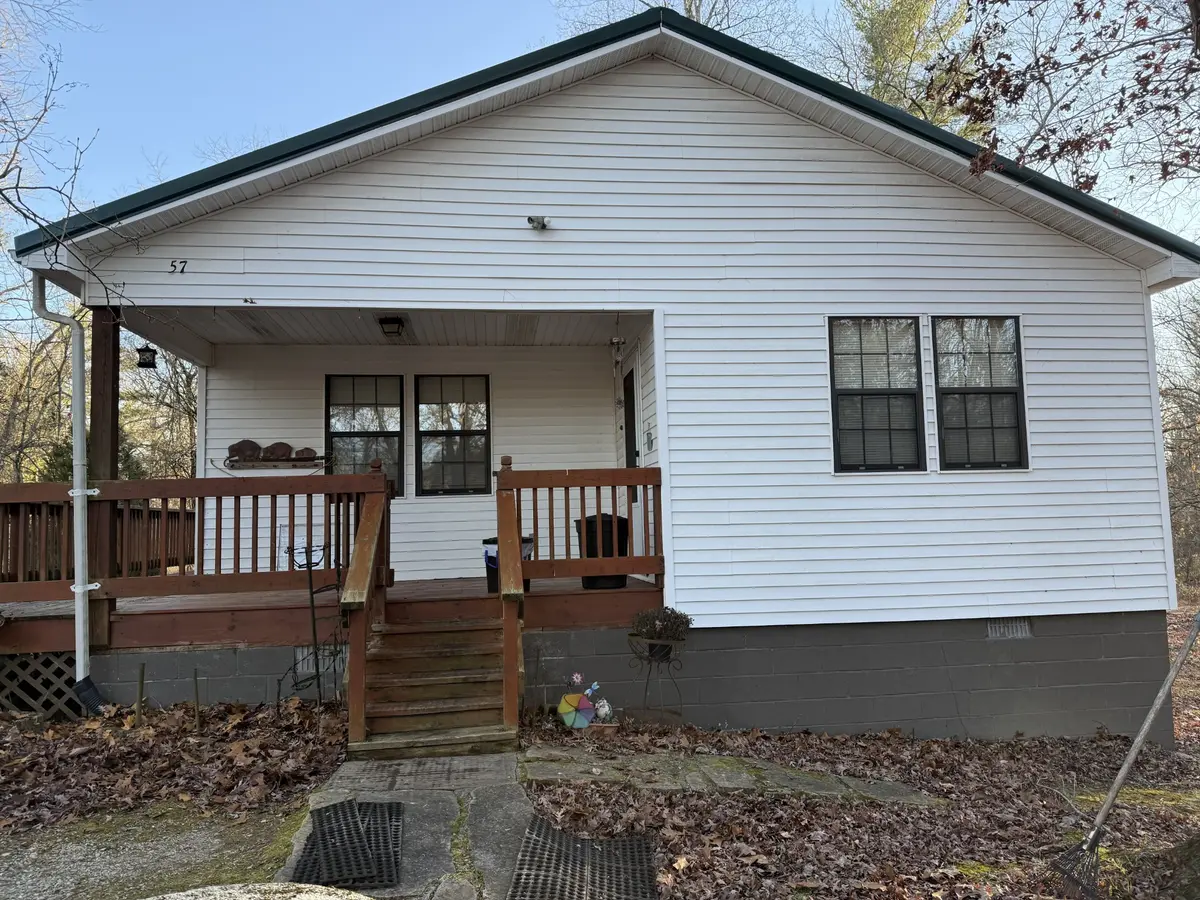 57 Palmetto Ave, Sewanee, TN 37375