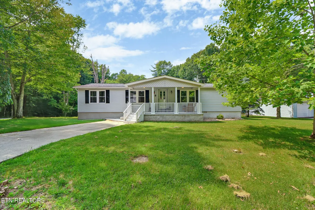 20 Robin Hood Lane, Crossville, TN 38558