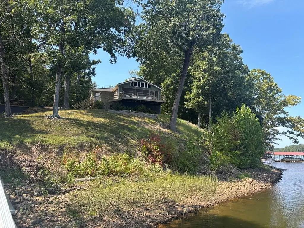 199 Argyle Rd, Camden, TN 38320
