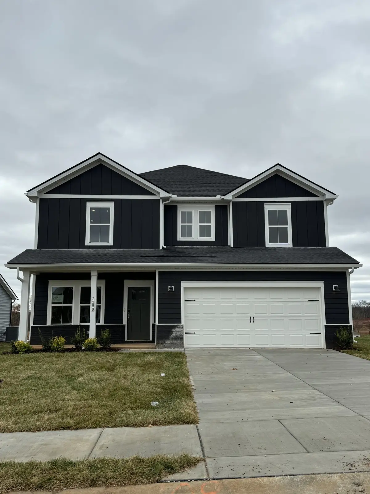 2388 Woodmeadow Dr, Clarksville, TN 37043