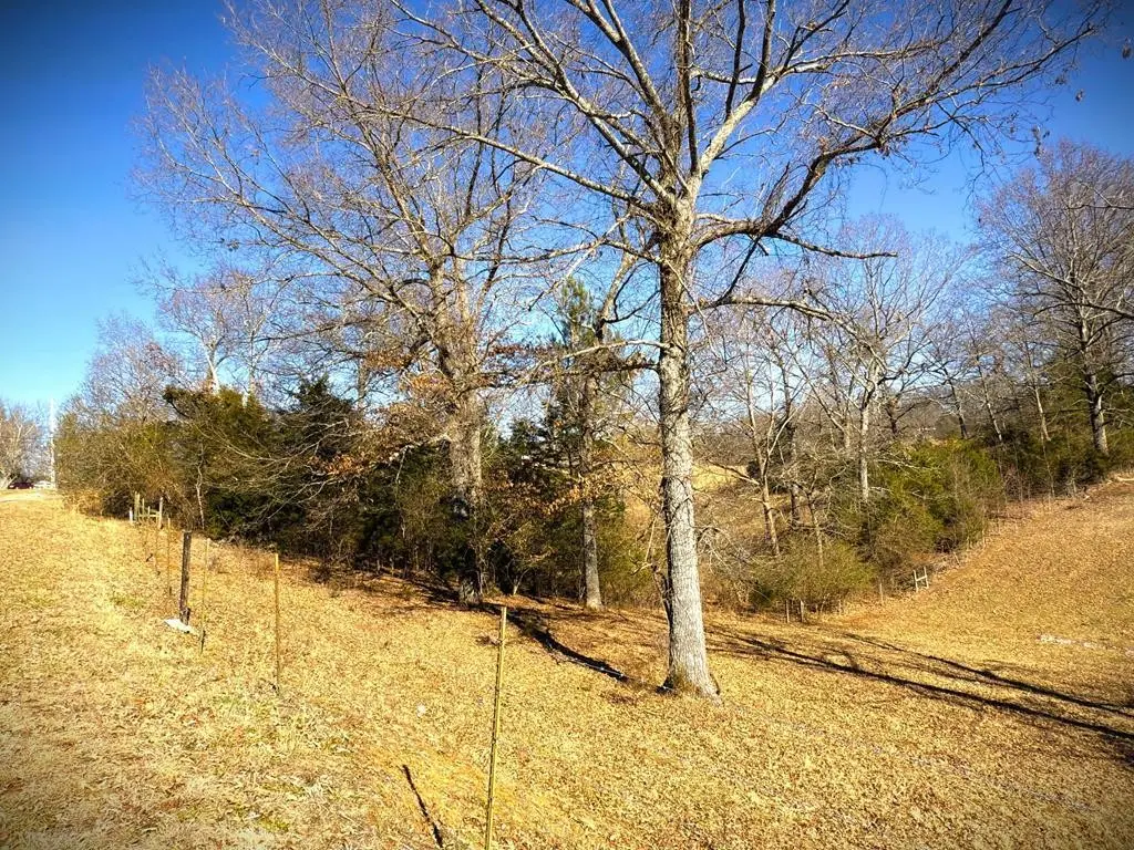 4210 Bunker Hill Rd, Cookeville, TN 38506