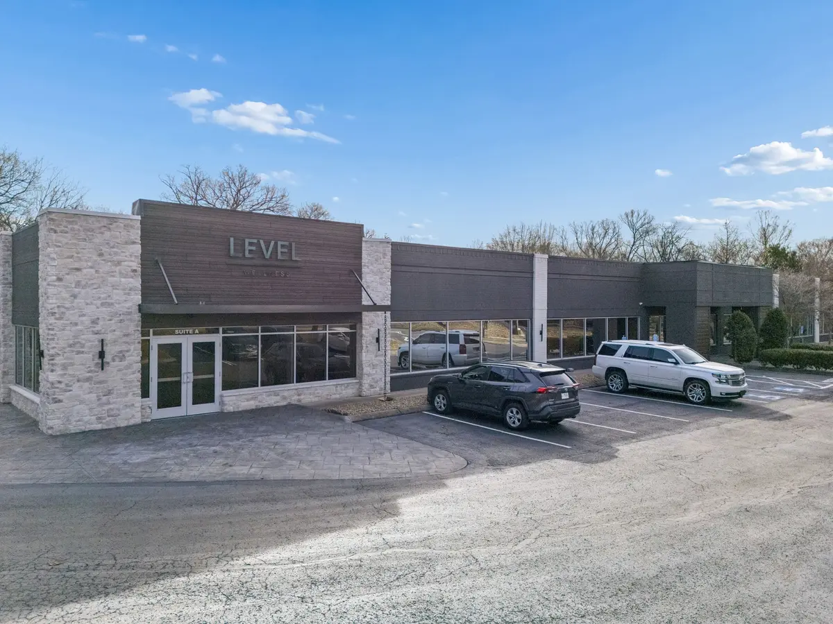 512 Autumn Springs Ct, Franklin, TN 37067