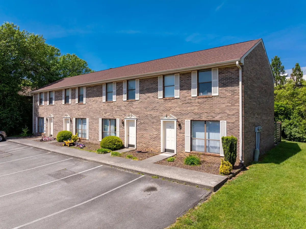 900 Stratford Circle #NW, Cleveland, TN 37312
