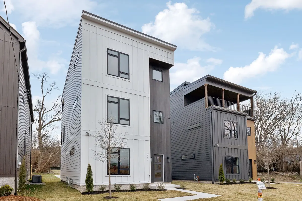 2717 Batavia St, Nashville, TN 37208