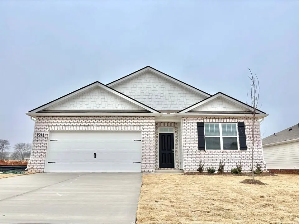 9088 Bluestem Circle, Bowling Green, KY 42104