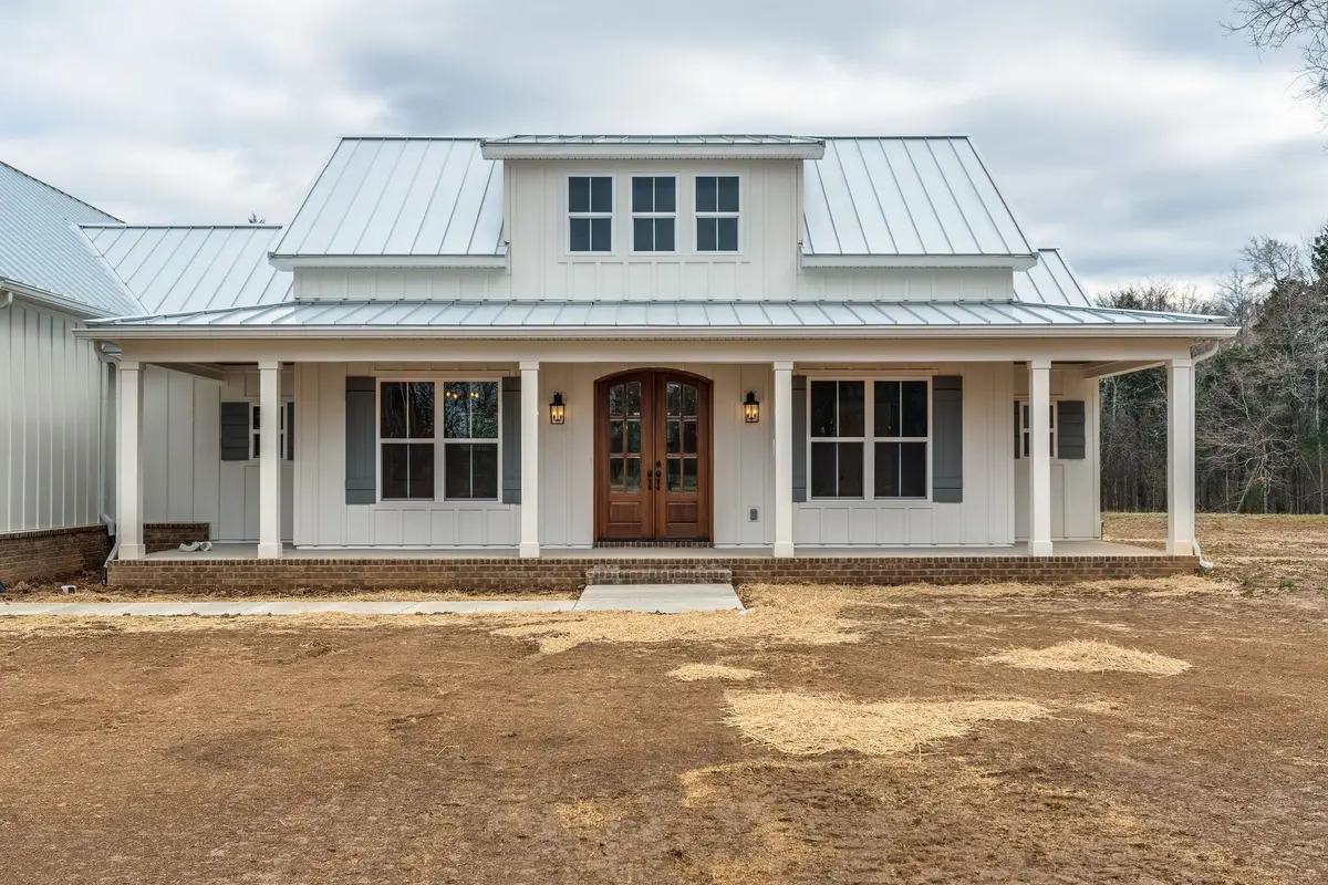 2 Hunter Bills Rd, Lewisburg, TN 37091