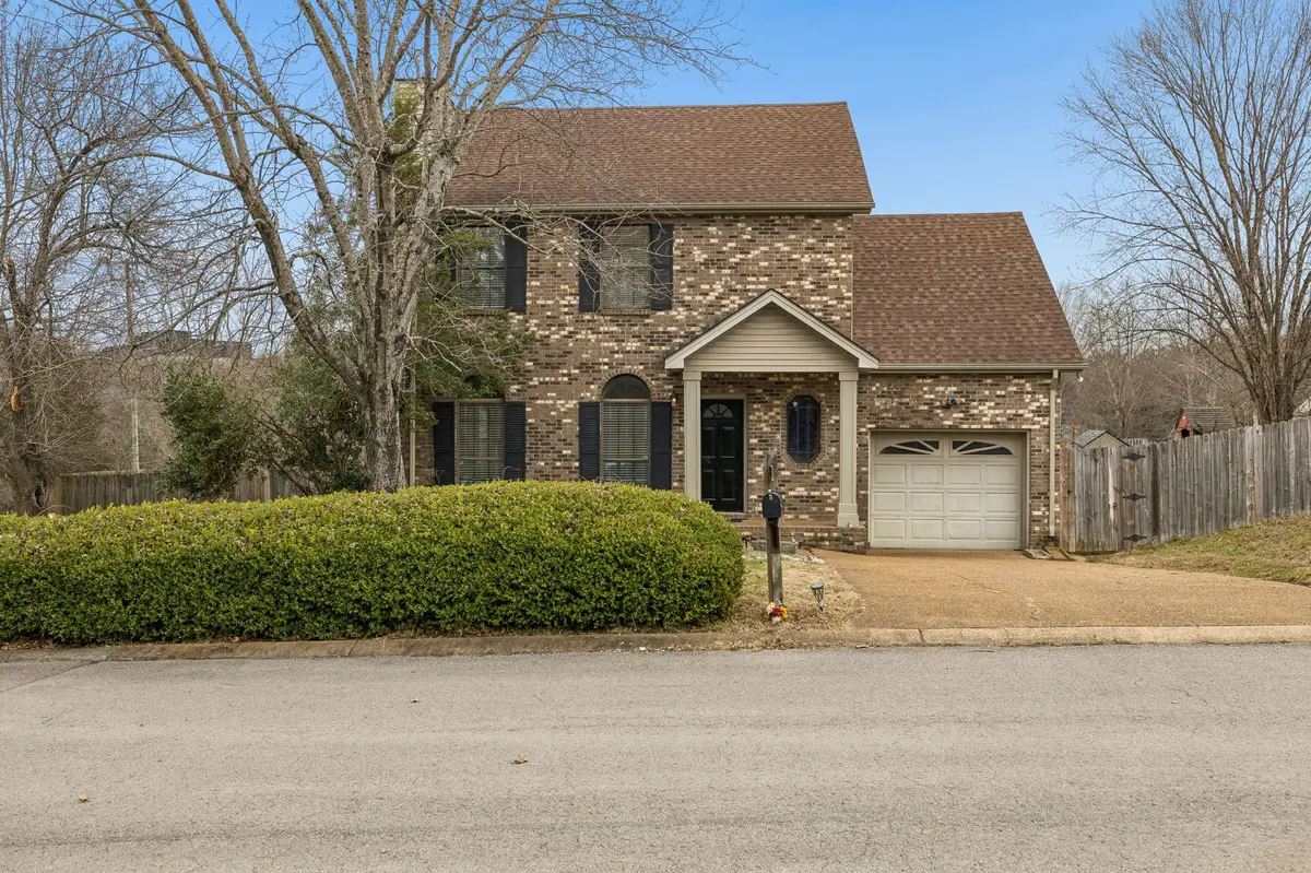 7701 Poplar Ridge Dr, Nashville, TN 37221