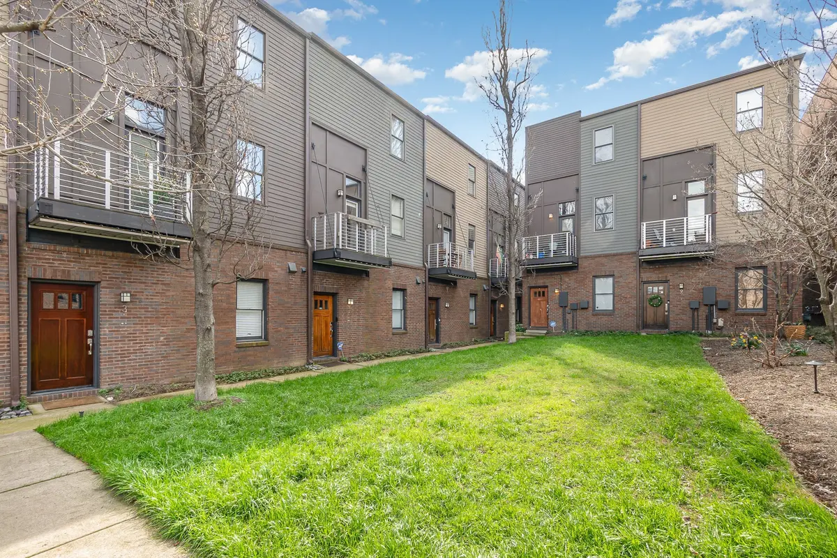 508 Madison St #3, Nashville, TN 37208